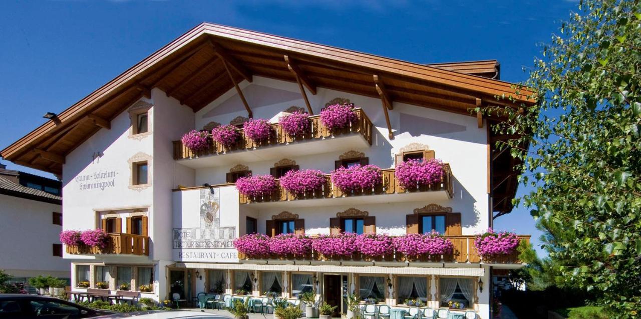 Hotel Tschurtschenthaler Dobbiaco Eksteriør bilde